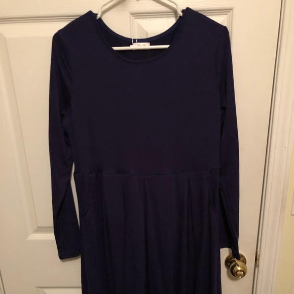 Navy Blue Long Sleeve Dress - Picture 4 of 4